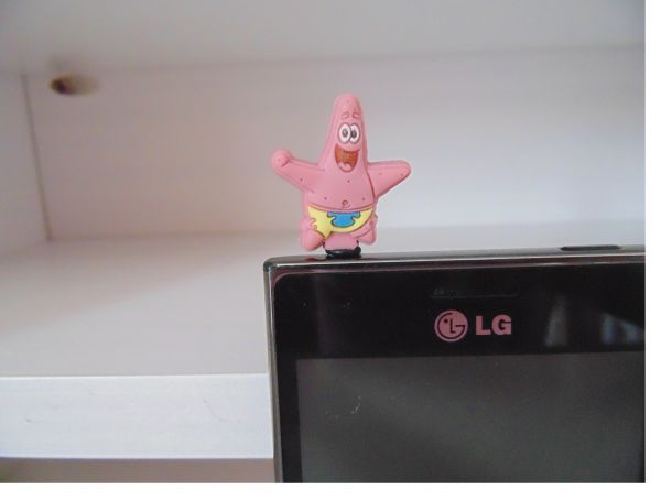 Plug para celular - Patrick Bob Esponja